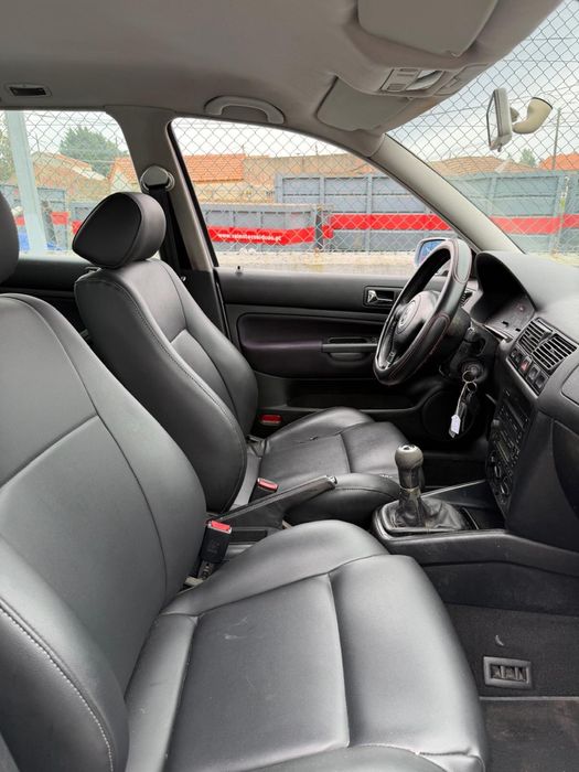 VW Golf IV 1.9TDi 110CV 25 Anos