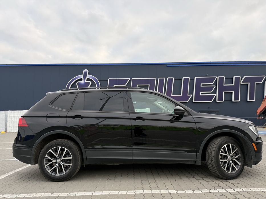 Volkswagen tiguan 2020 рік