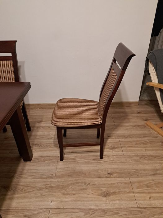 Stół i 8 krzeseł 160/200