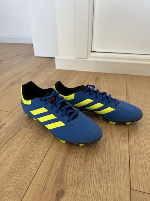 Botas de Futebol tamanho 43