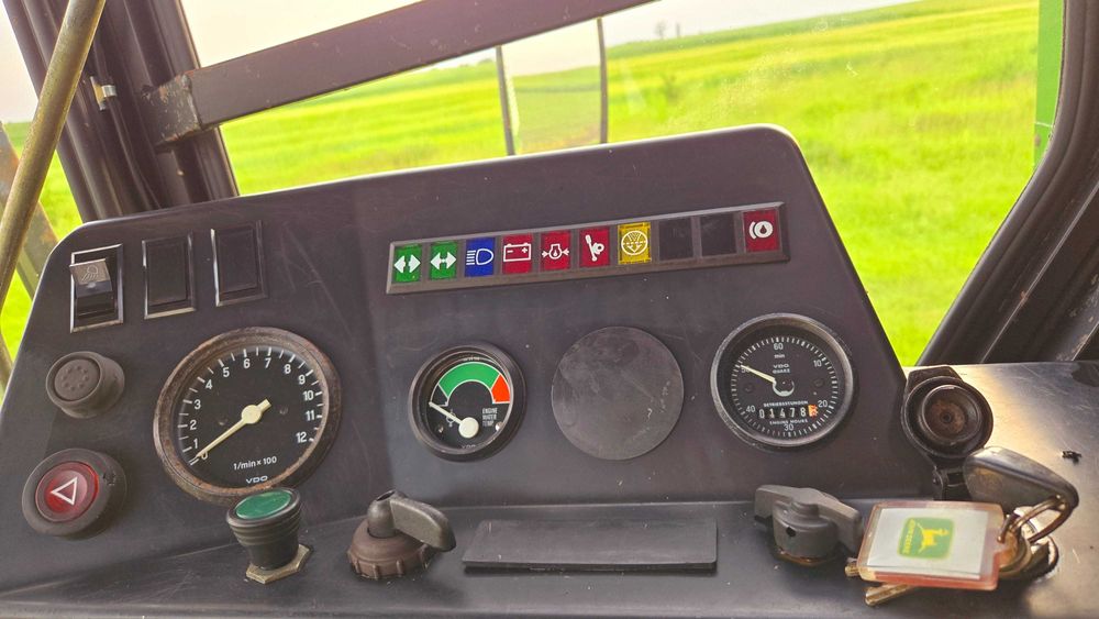 Комбайн Джон дір 1042 3м.