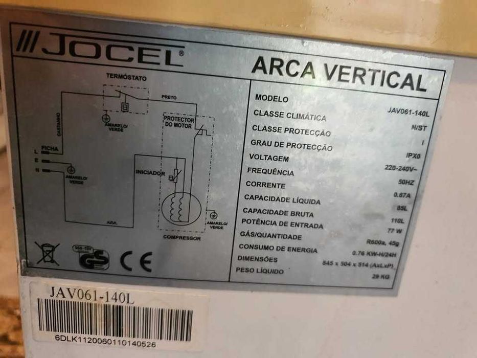 Arca Congeladora Vertical JOCEL