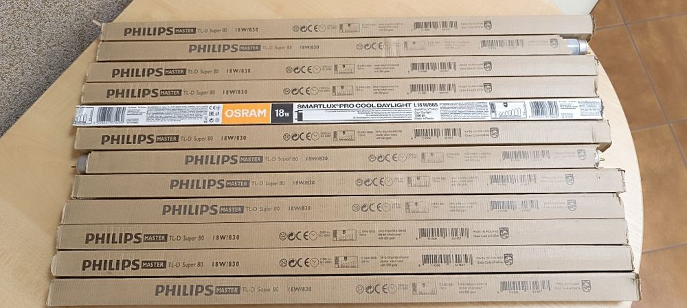 Świetlówki Philips 18w