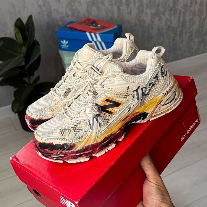 Кросівки New Balance 530 Custom Edition Beige Red | кроси Ню Беленс 530 Кастом Едішн бежевого кольору текстиль