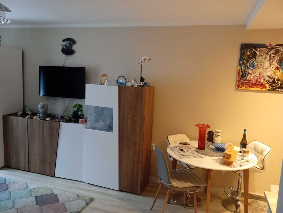 Wynajem pokoju dla studentek lub pań