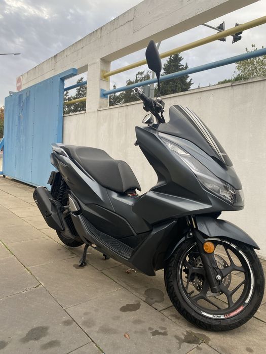 Honda pcx 2021  impecavel