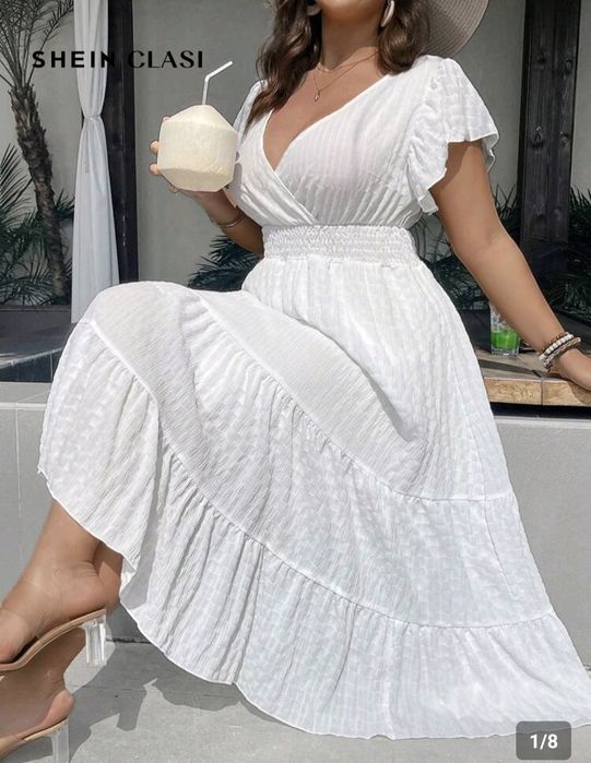 Biala sukienka 44