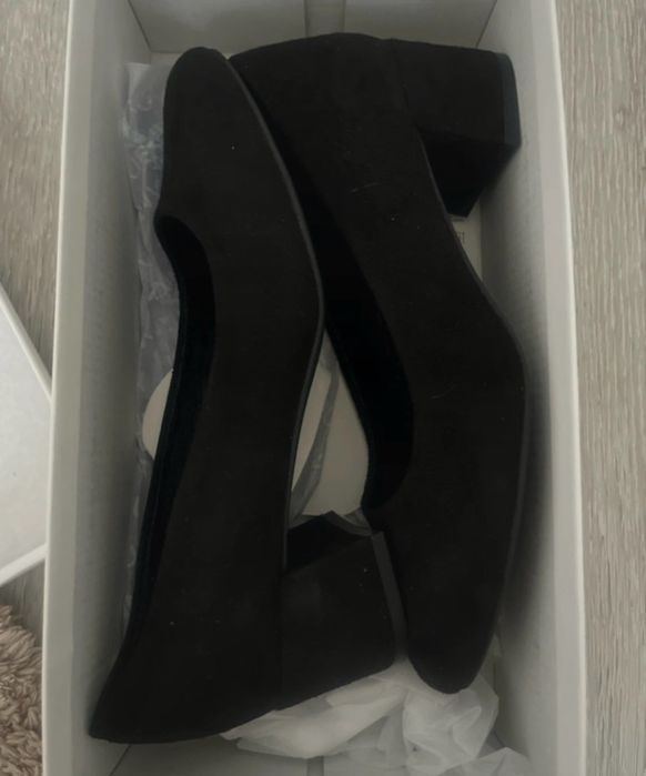 Buty na obcasie