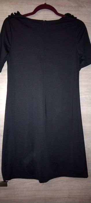 3 сукні розміру с-м