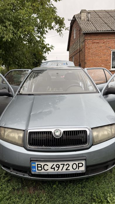 Skоda fabia      1.2 газ бензин