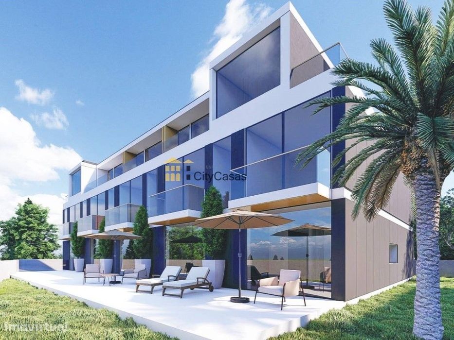 Moradia T4 | Próxima ao Rio Douro e ao Mar