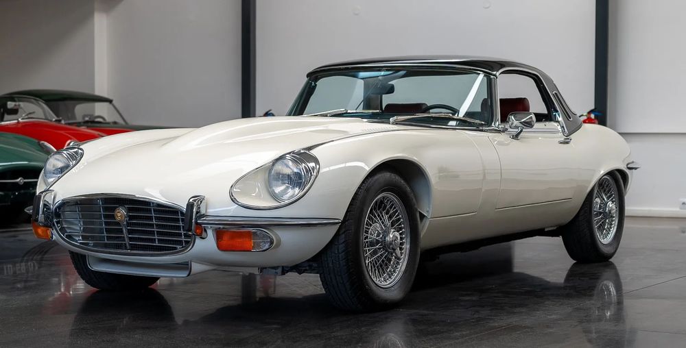 Jaguar E-Type463194406341191681