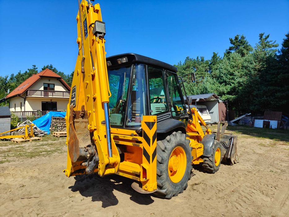 Koparko-ładowarka JCB 3CX