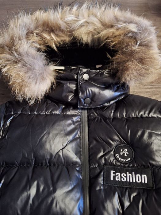 Зимний пуховик и шапка