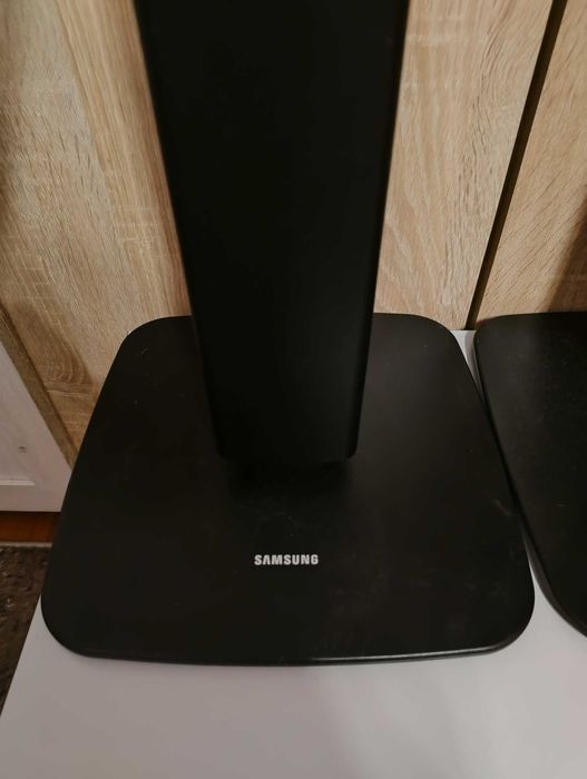 2 kolumny głośnikowe firmy Samsung stan idealny.
