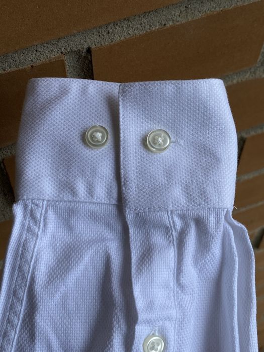 Рубашка Hugo Boss оригінал стійка біла М