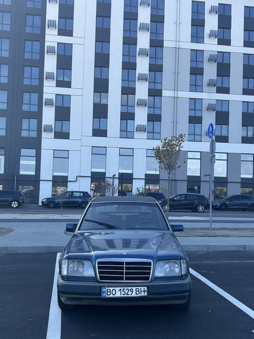 Продам W124 250D