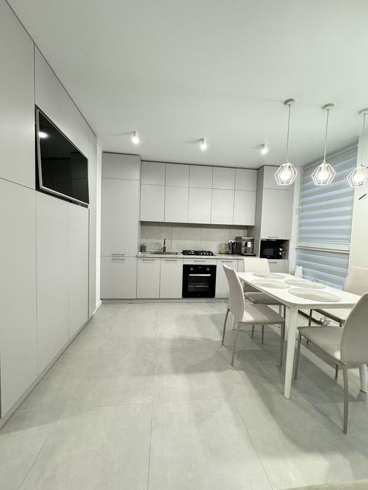 Оренда 1,5 кім квартири в центрі по Коновальця ЖК Мейн Хаус