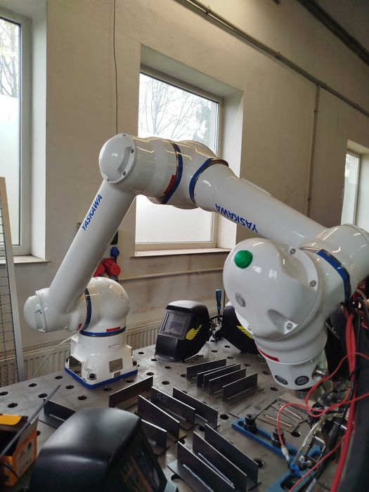 Robot Yaskawa HC10DTP