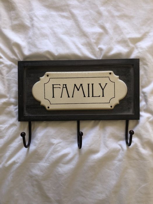 Cabide FAMILY madeira e ceramica