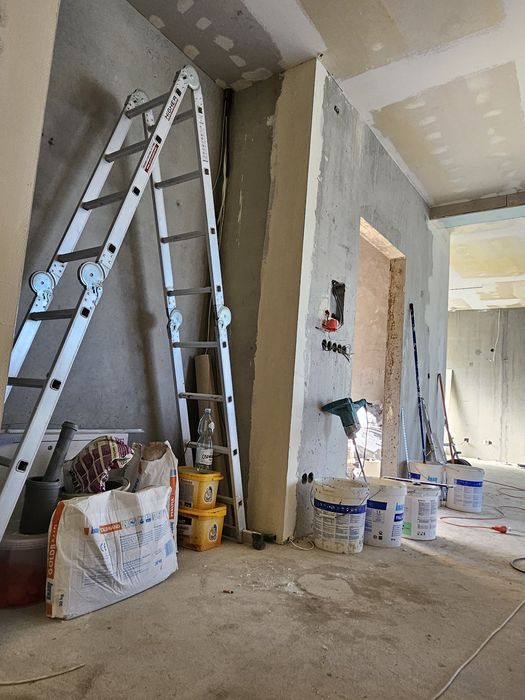 Remonty/ kompleksowo / hydraulika/ elektryka / szeroka oferta