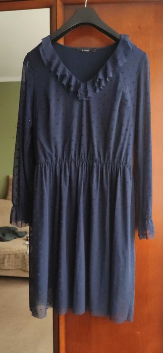 Sukienka wyjściowa Monnari