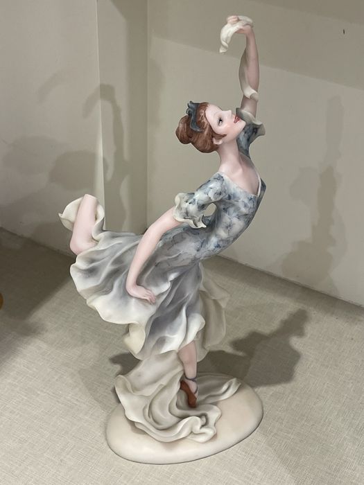 Figurka porcelanowa Baletnica