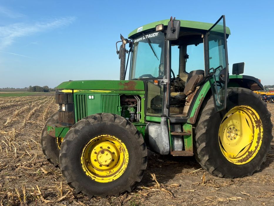 Ciągnik rolniczy john deere 6210 se