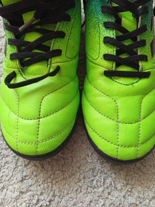 Сороконіжки Adidas