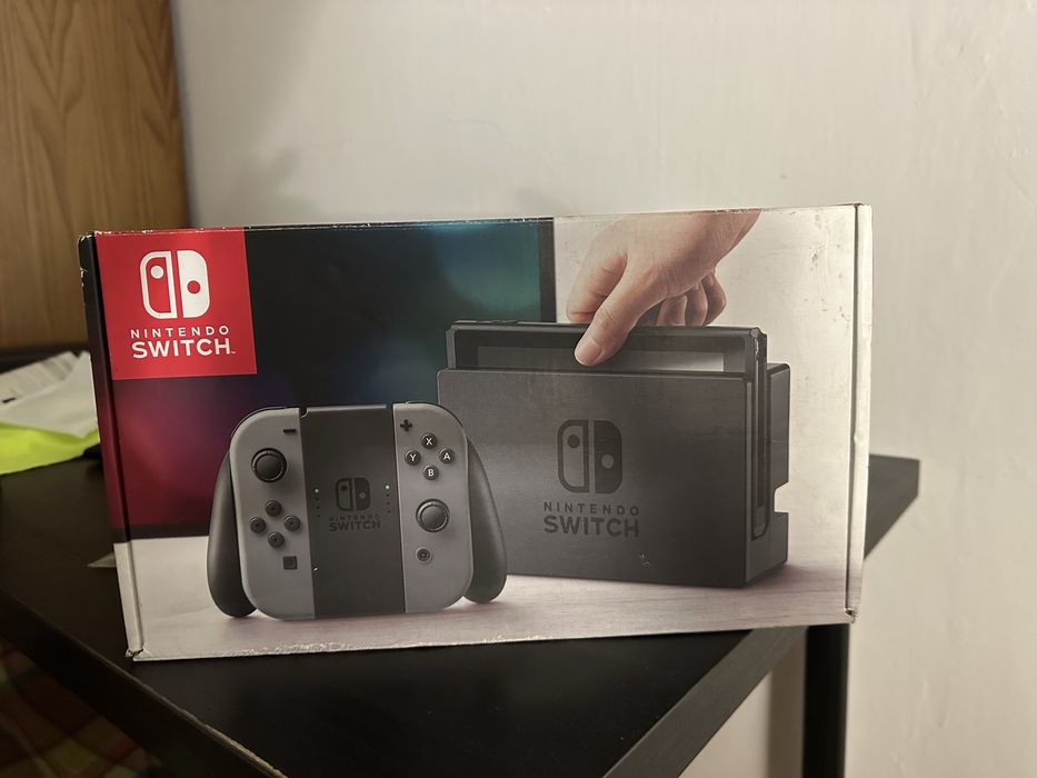 Nintendo Switch em bom estado