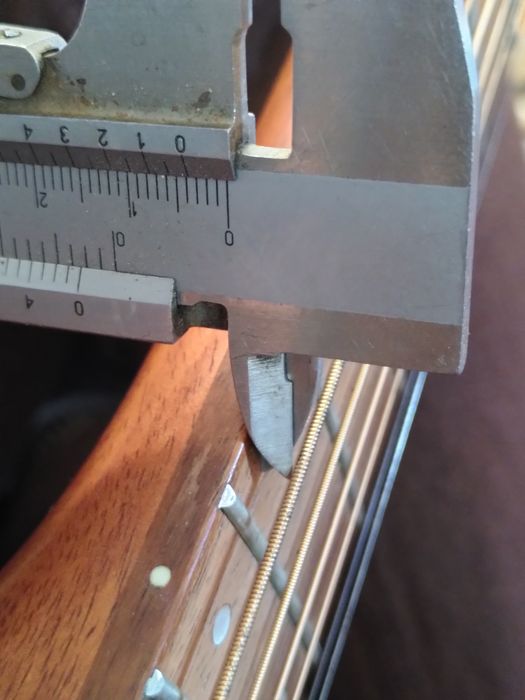 Gitara Takamine EG320C NS elekto-akustyczna i pokrowiec