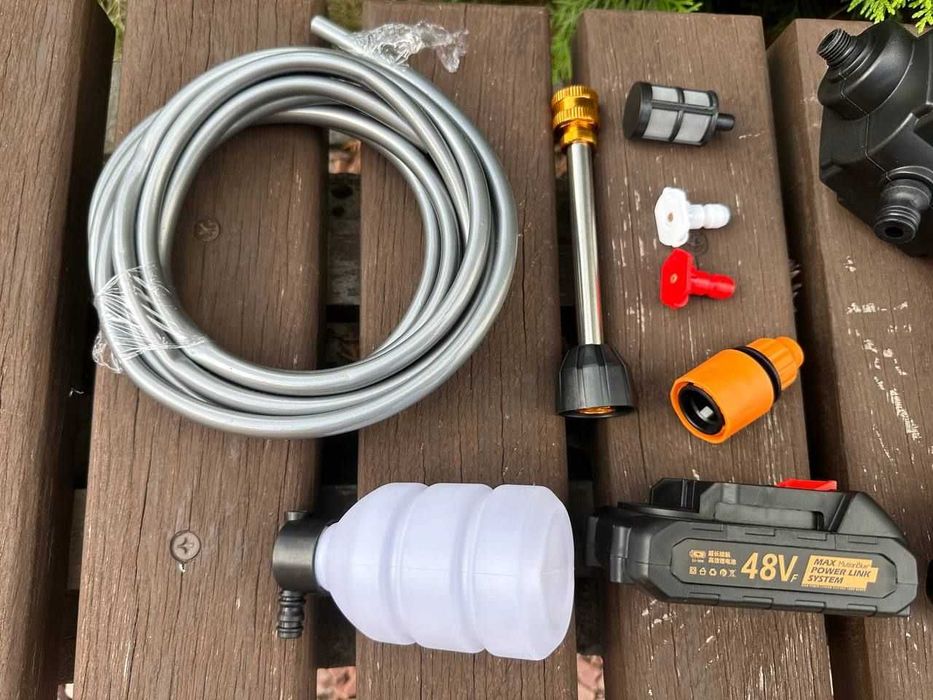 Беспроводная мини мойка аккумуляторная высокого давления автомойка