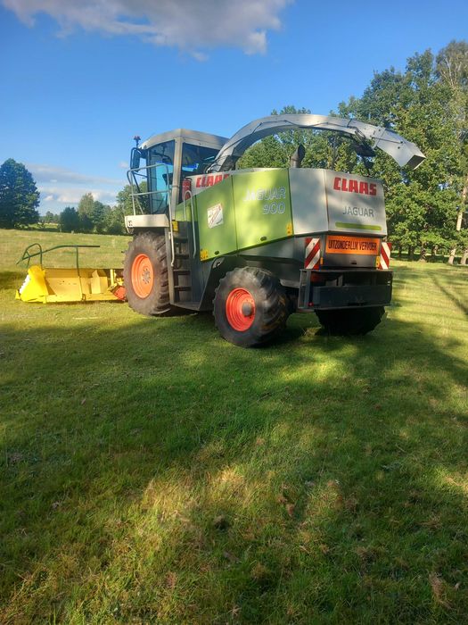 Claas Jaguar 900