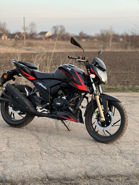 TVS Apache RTR  200