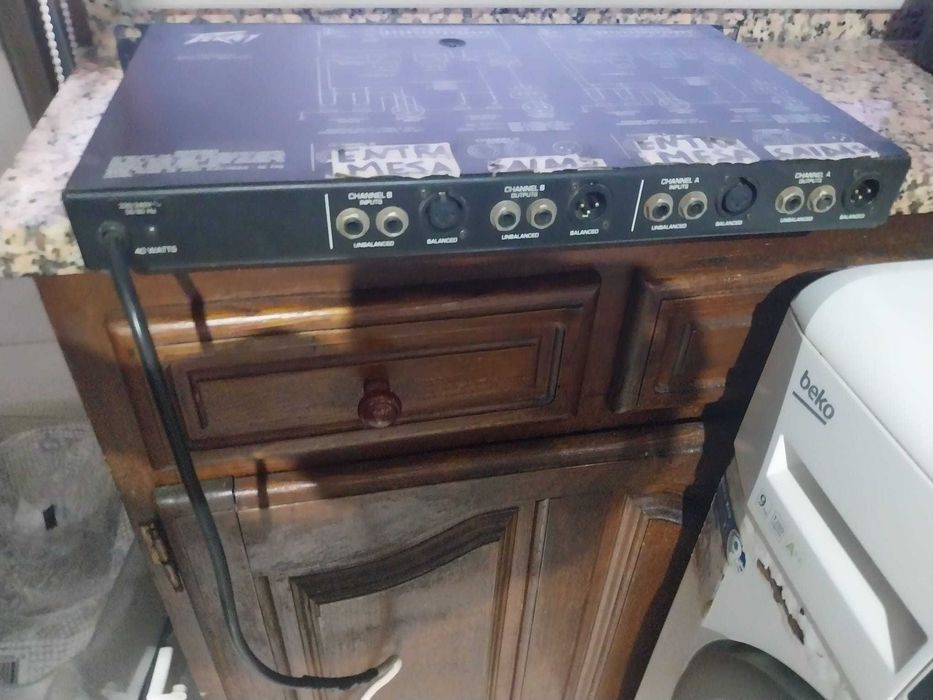 Equalizador Peavey EQ 215