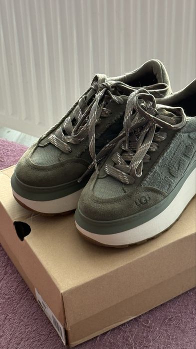 Ugg Marin lace logo 37,5
