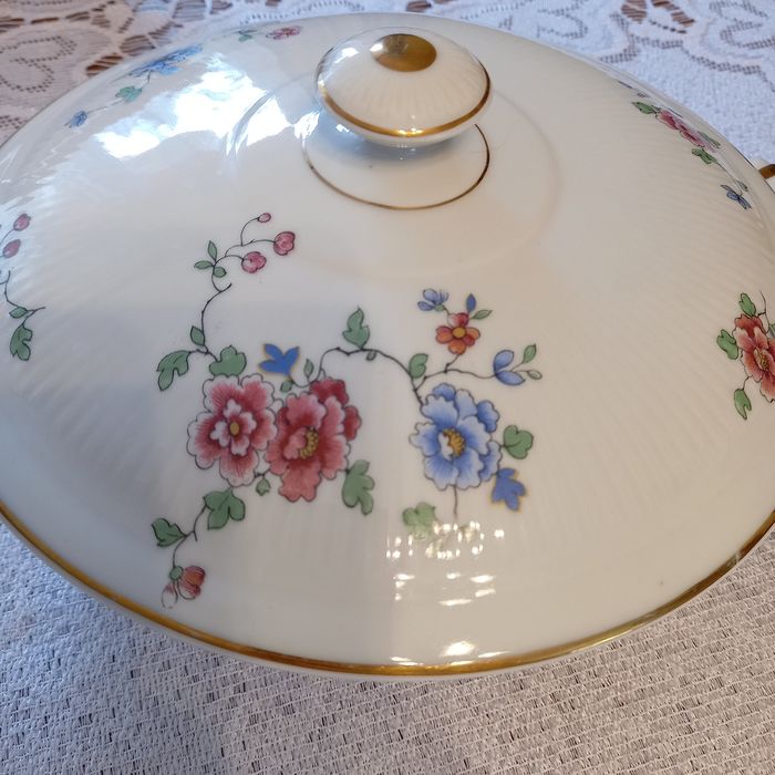 Śliczna waza terynka Limoges porcelanowa