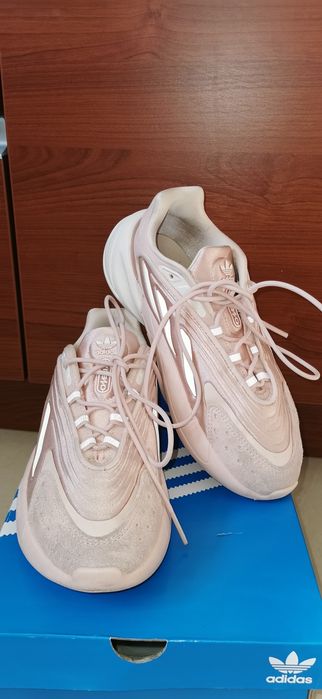 Buty sportowe adidas