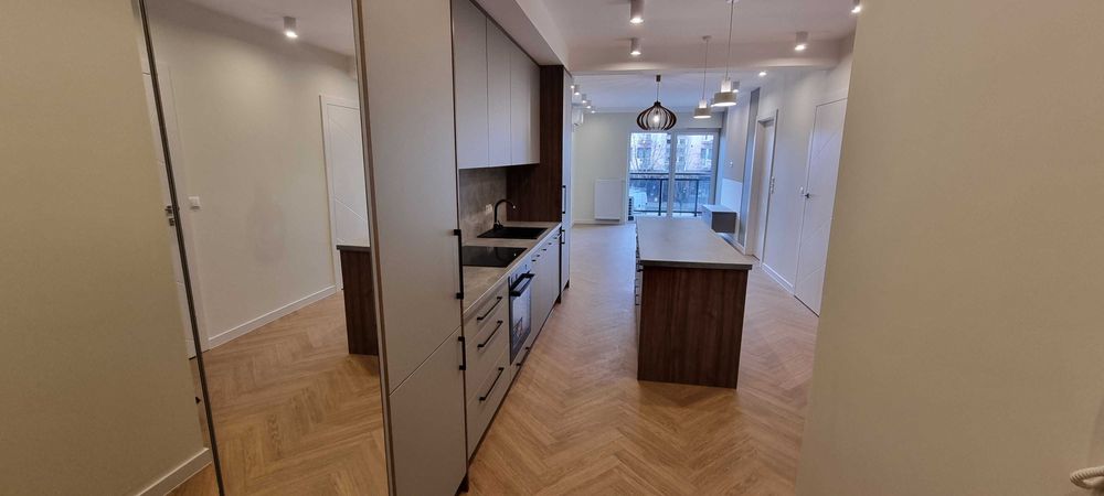 Wynajmę mieszkanie 50 m aleje wolności dwa pokoje