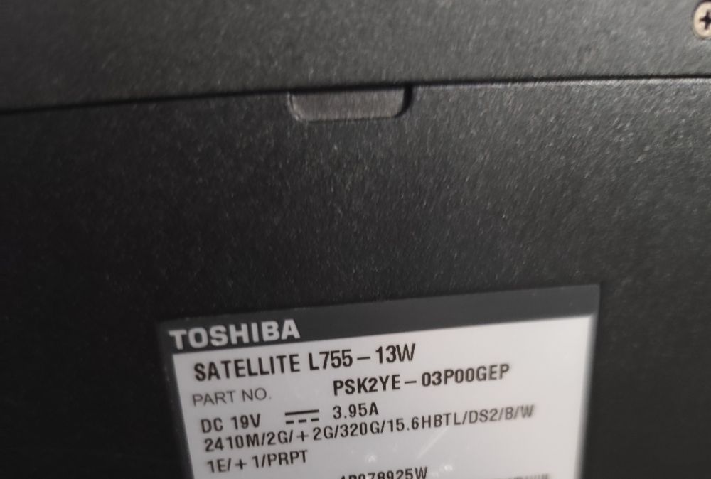 Portátil Toshiba Satellite l755