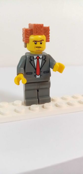 Figurka President Business z serii Lego Przygoda