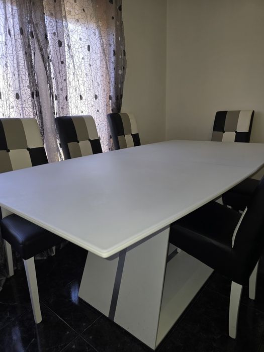 Conjunto De Mesa De Jantar Com 6 Cadeiras de Pele Sintética