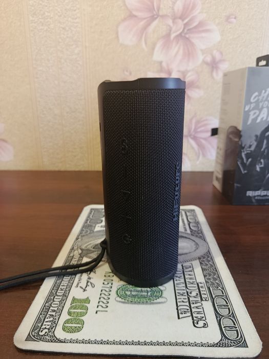 Продам колонку новая на гарантии