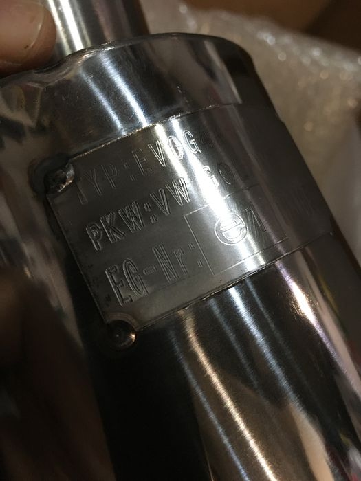 Silenciador dianteiro