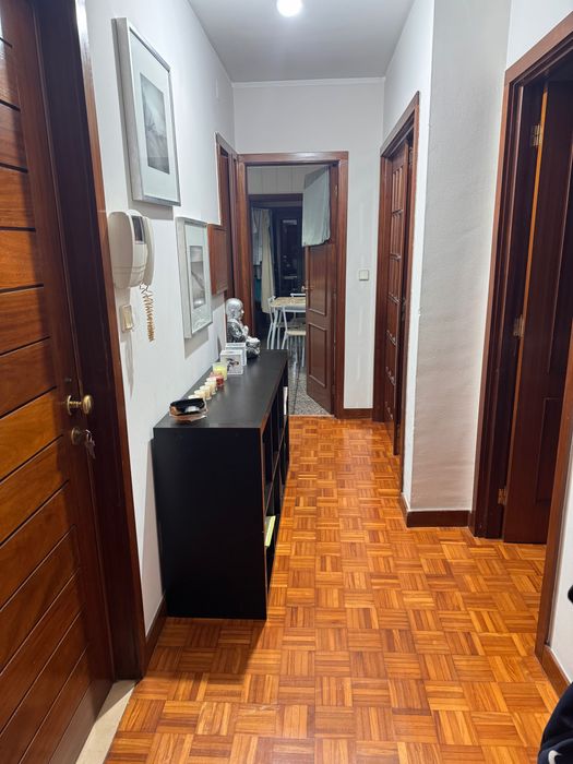 Alugo quarto no centro de Gondomar