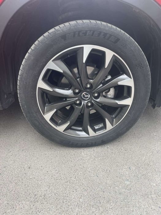 Mazda  CX5 2015рік