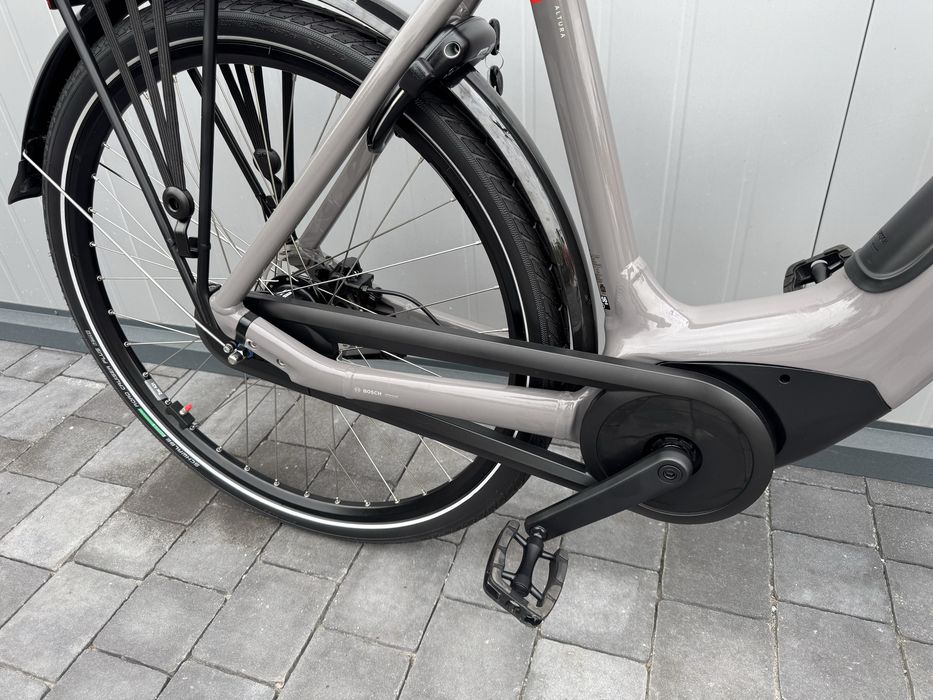 Rower elektryczny Batavus Altura E-go Power BES3 Smart