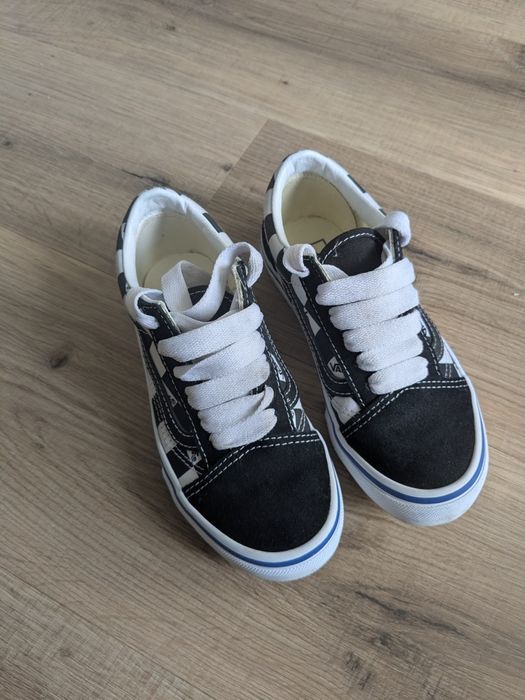 Ténis Vans tamanho 32