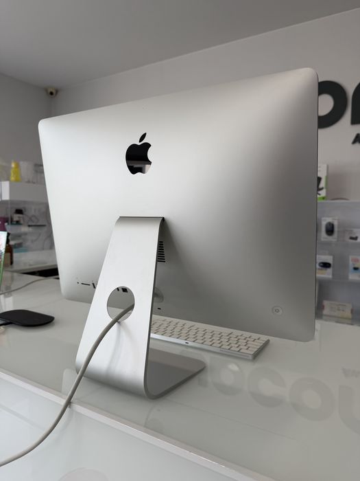 imac 21,5” 8/1TB silver