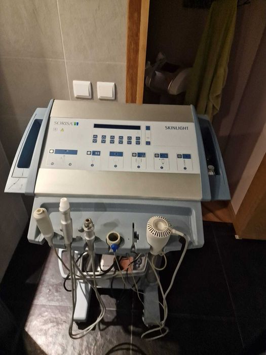 Máquina Tratamentos Pele - SORISA SKINLIGHT - Material SPA